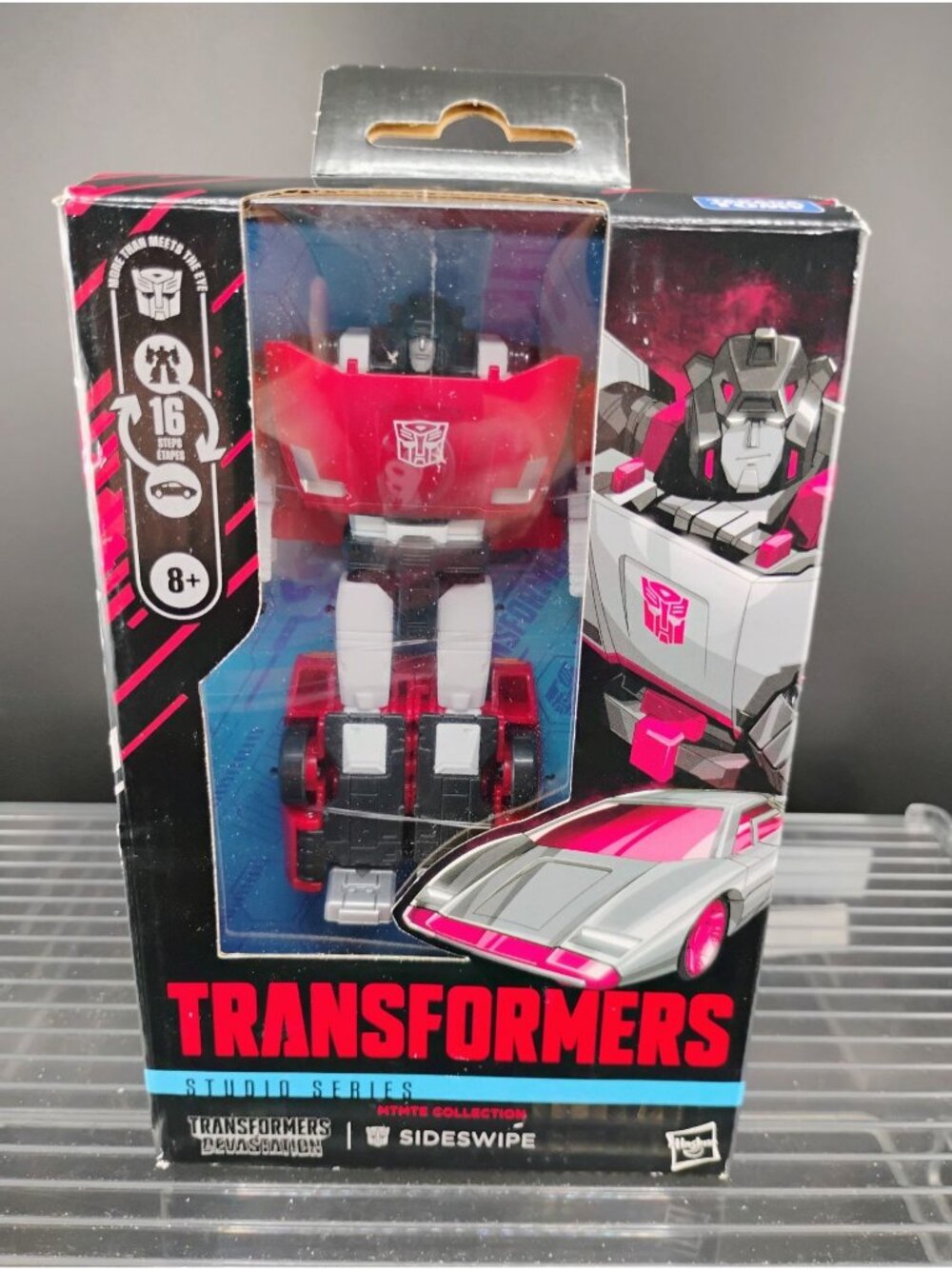 Transformers Studio Series Sideswipe Figure 8+ 16 Steps